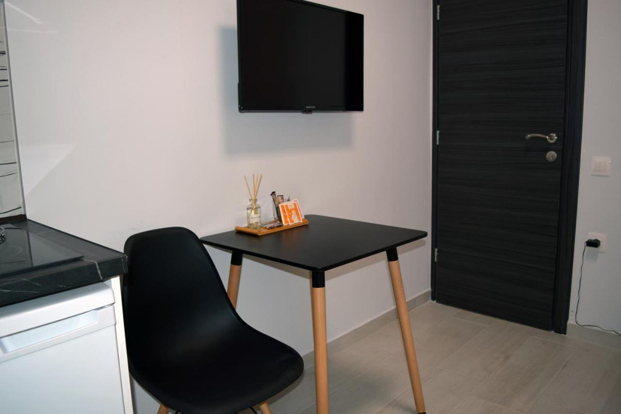 Tcc Lux Studio Салоники Экстерьер фото